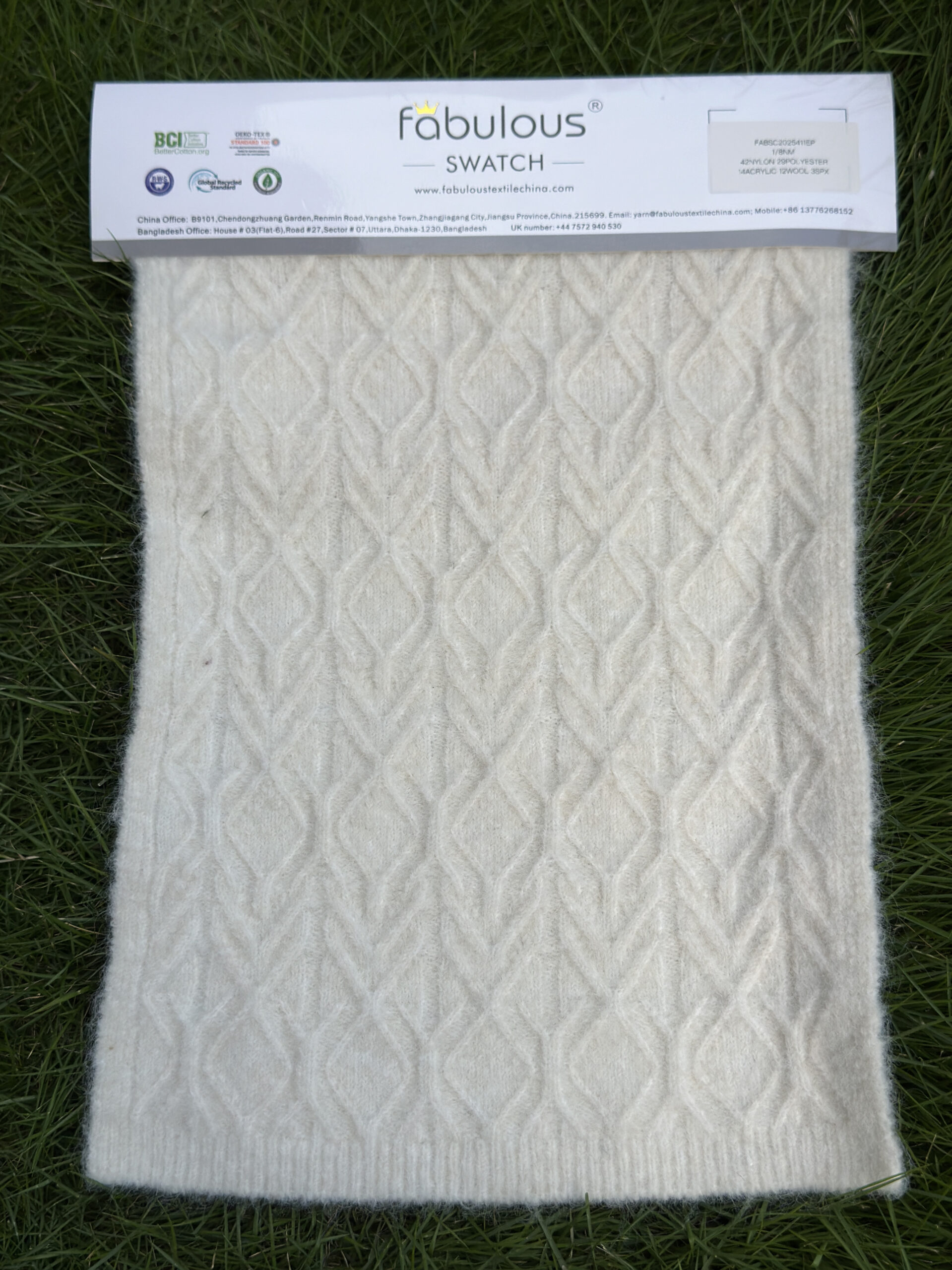 1 8NM 42NYLON 29POLYESTER 14ACRYLIC 12WOOL 3SPX