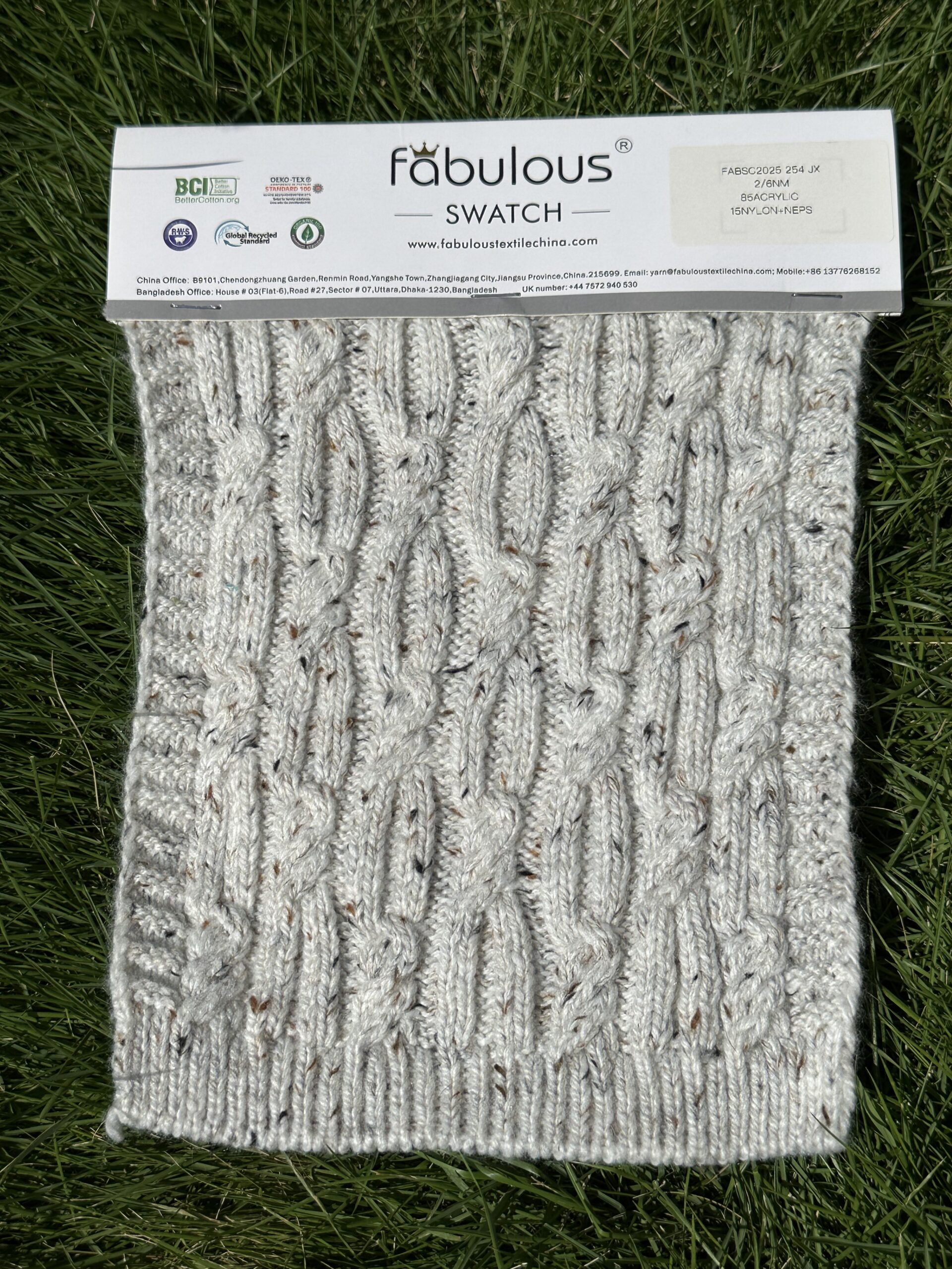 2/6NM 85ACRYLIC 15NYLON+NEPS