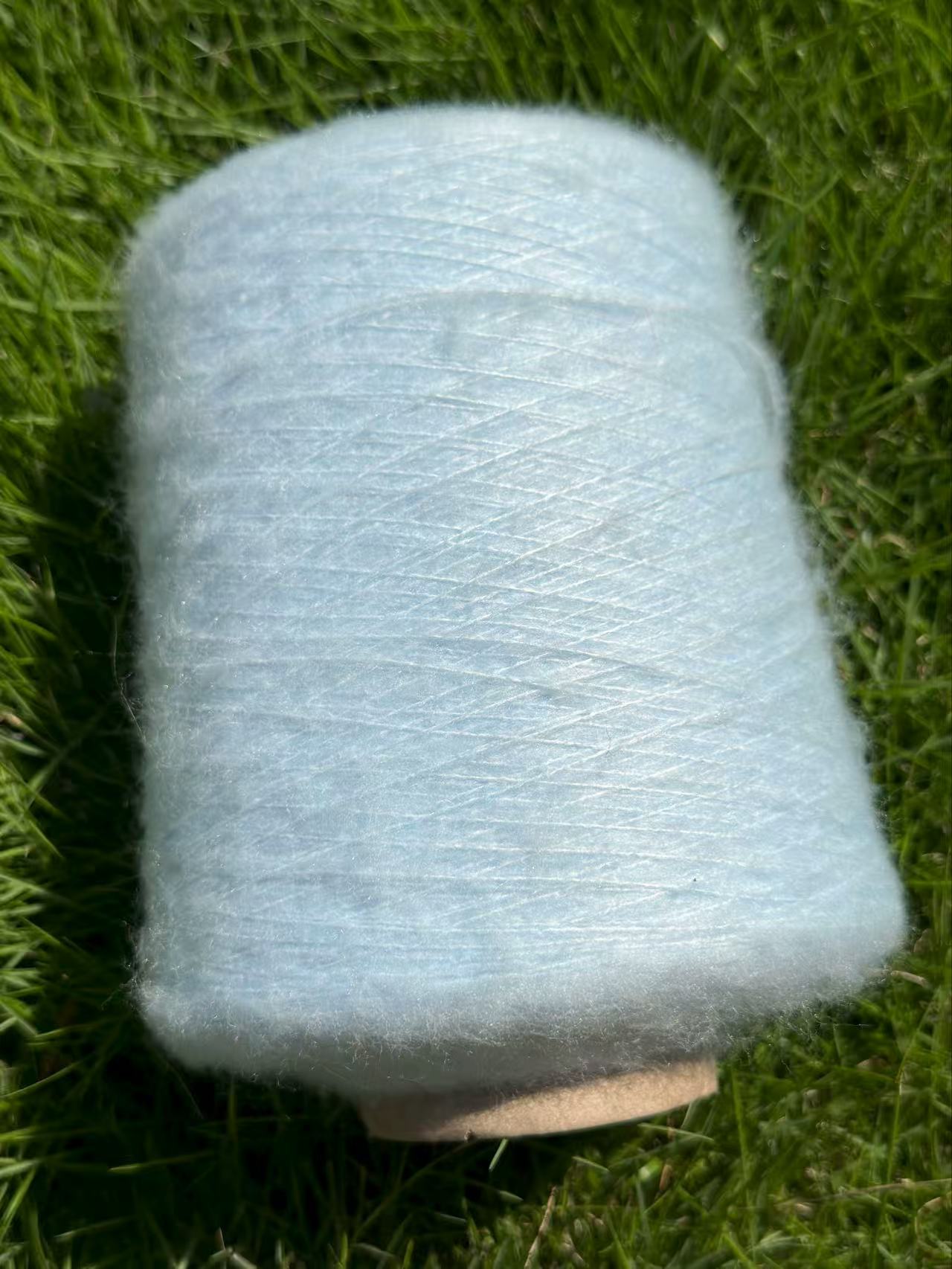 mossy yarn1.8NM 63POLYESTER 25ACRYLIC 12NYLON